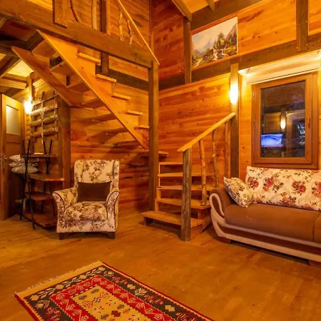 Baharoglu Life House Кемпинг Фаралия