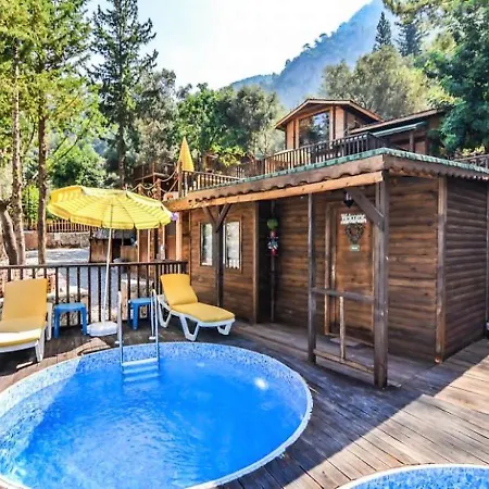 Baharoglu Life House Фаралия