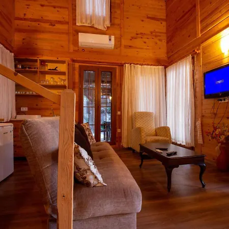 Кемпинг Baharoglu Life House *