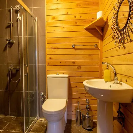 キャンプ場 Baharoglu Life House ファラリア