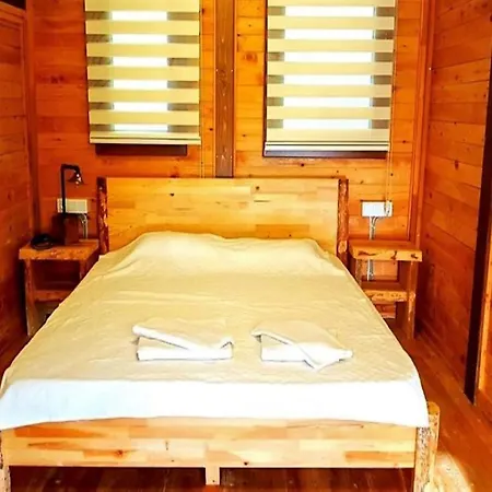 Baharoglu Life House Campsite *