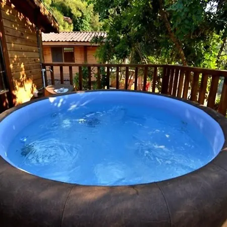 Baharoglu Life House 营地 *